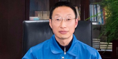 全自動焊接機(jī)廠家，一個理工男與他國學(xué)治企創(chuàng)百年焊接品牌之路