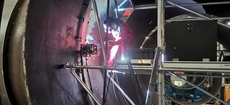 單焊炬管道自動焊機