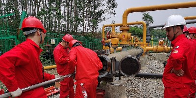 管道漏磁內(nèi)檢測(cè)